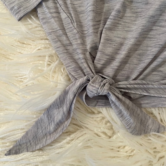 GAP Fit "Yoga top in Grey" - Picture 4 of 6